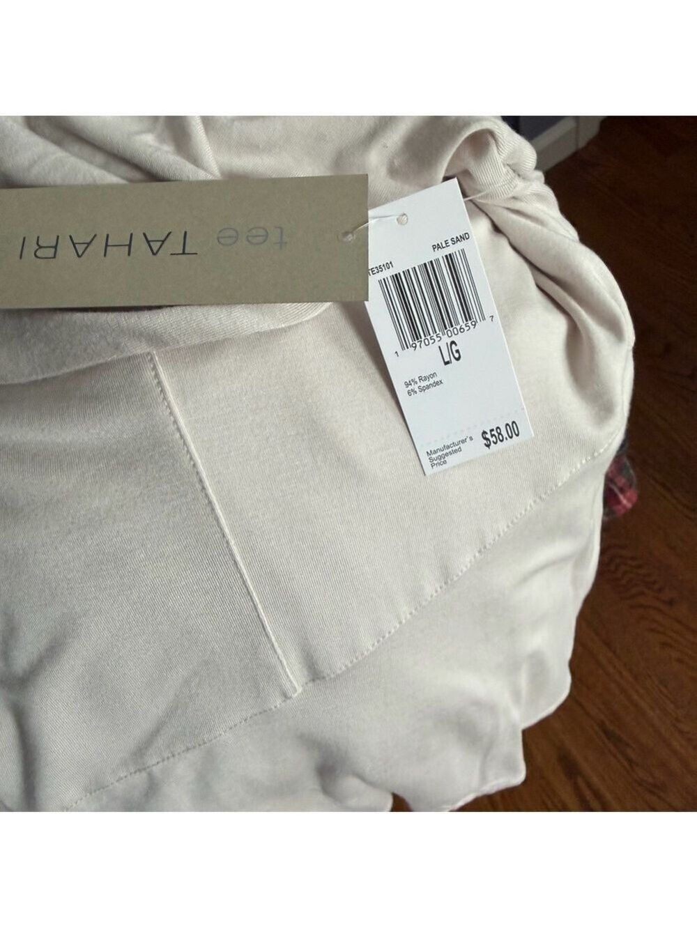 Tahari Beige Long Sleeve Tee Seam Detail Classic Casual Layering Large Boho NWT - Picture 11 of 13